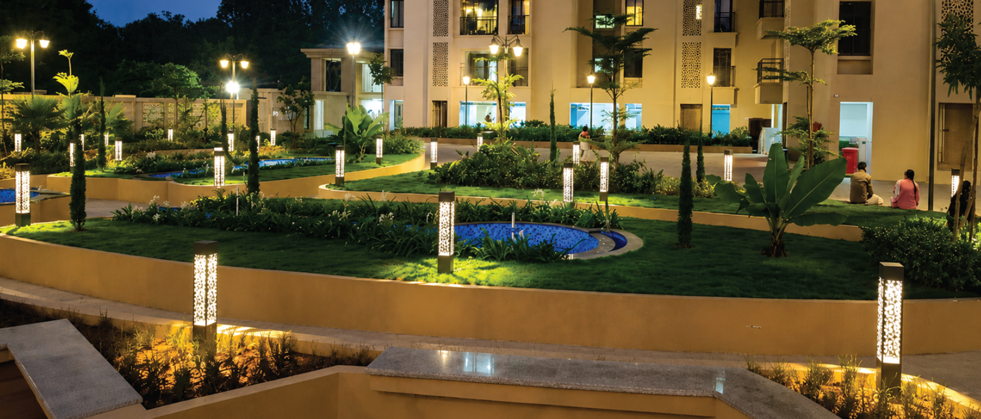 Verbena Square Bollard