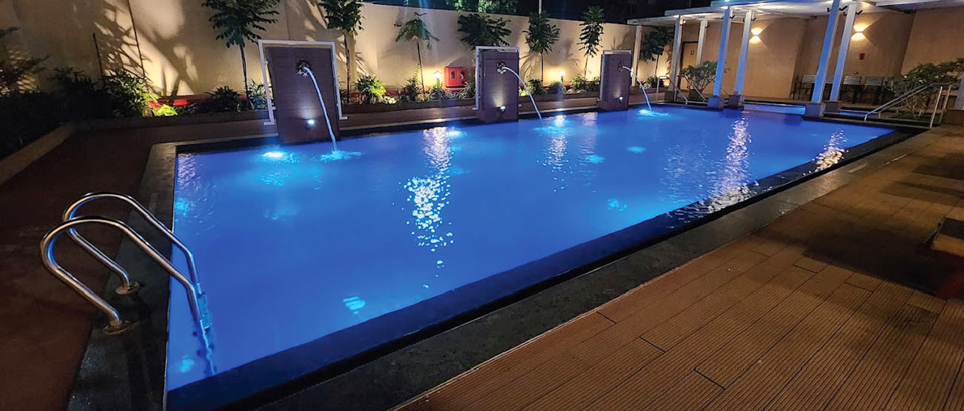 Underwater Luminaire – Recessed Pool LED Luminaires